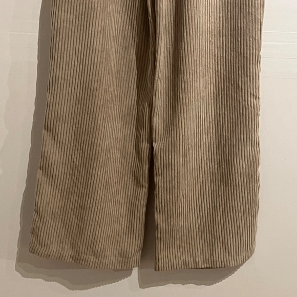 Princess Polly Corduroy texture, cream wide leg trousers - Picture 7 of 12